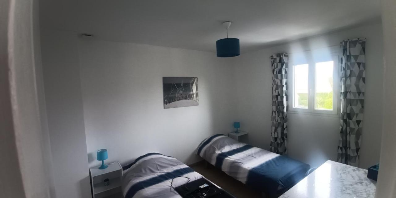 Grande Maison Entiere De 120M2 Epron エクステリア 写真