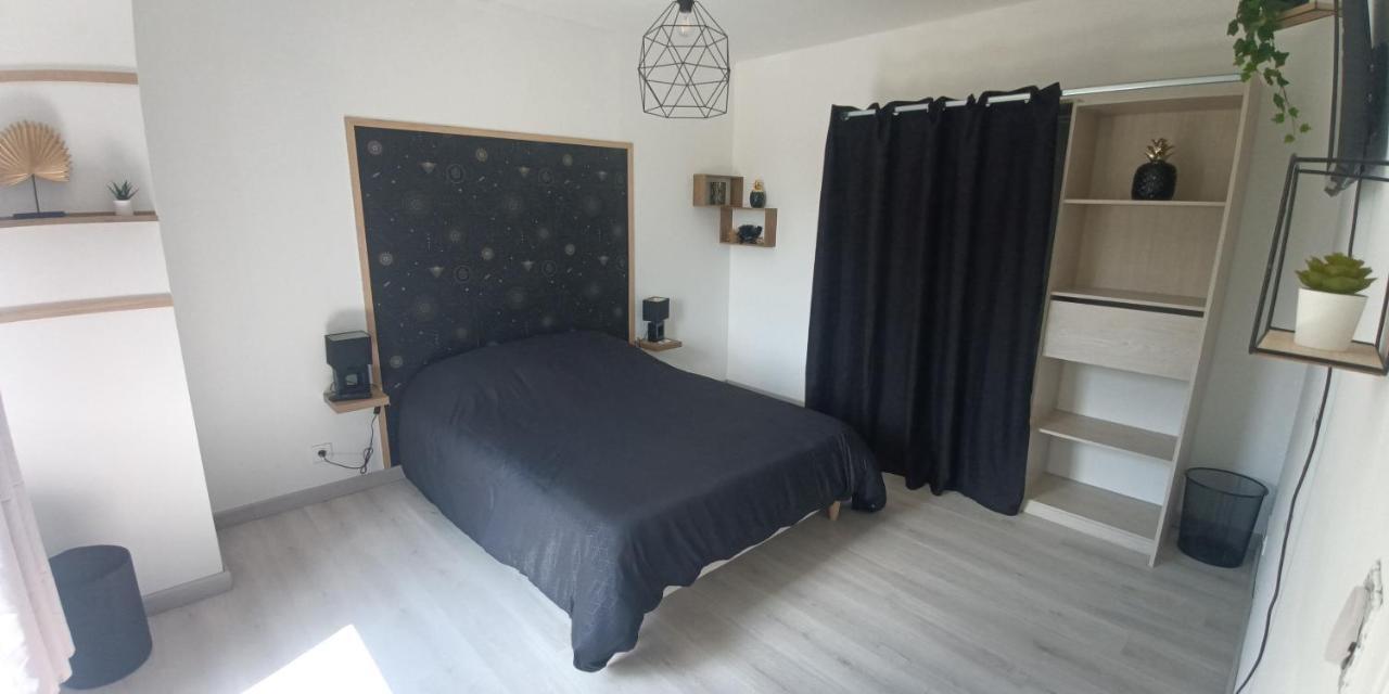 Grande Maison Entiere De 120M2 Epron エクステリア 写真